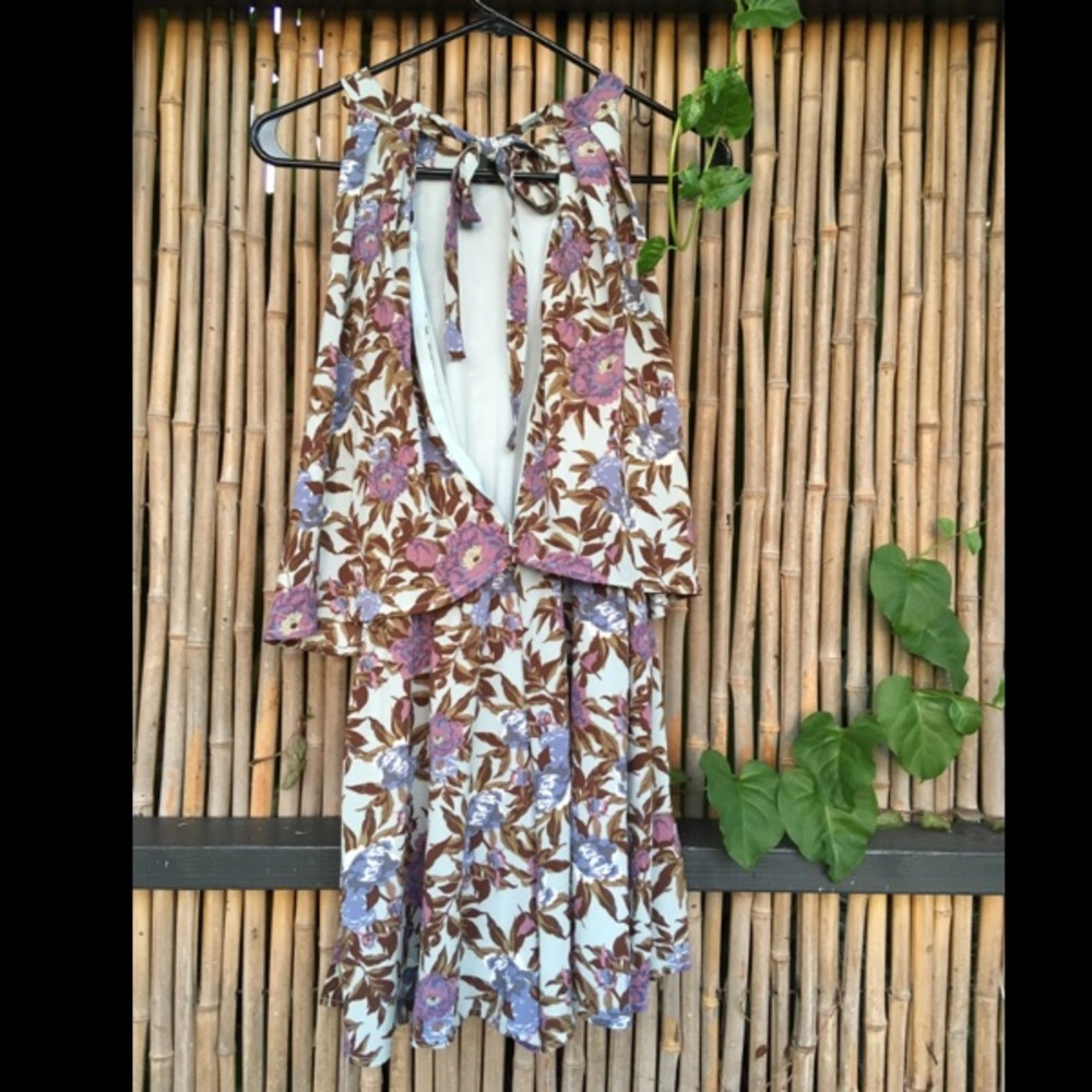 Floral Romper - Picture 3 of 4